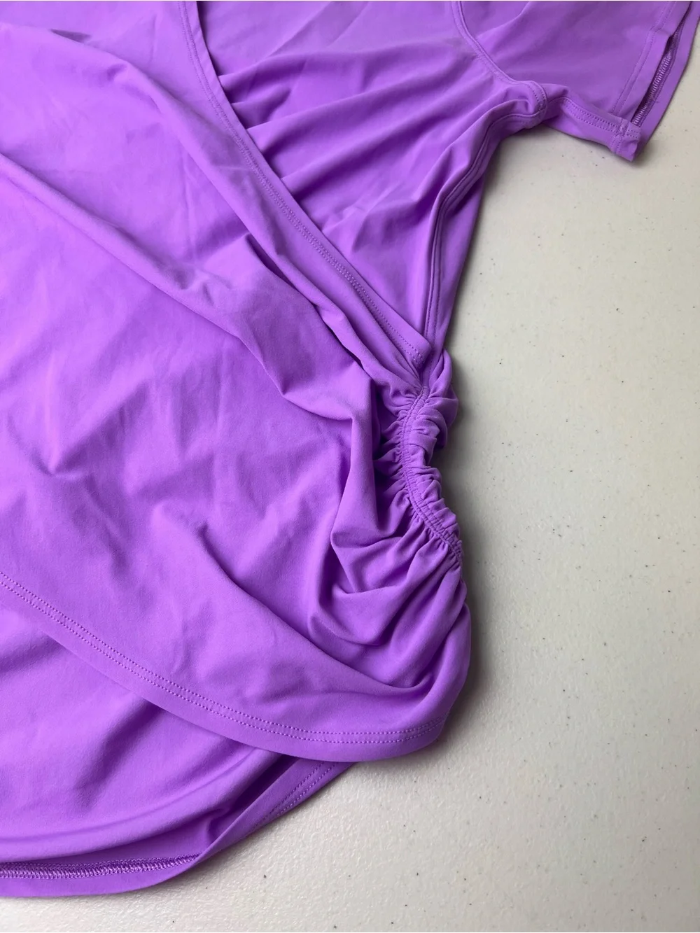 Lululemon Seawheeze 2020 Run Off Route Purple Ruched Side Women’s Size 8 Top